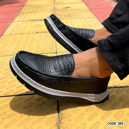 Casual Leather Crocodile Dice Loafer Shoes For Men- 305