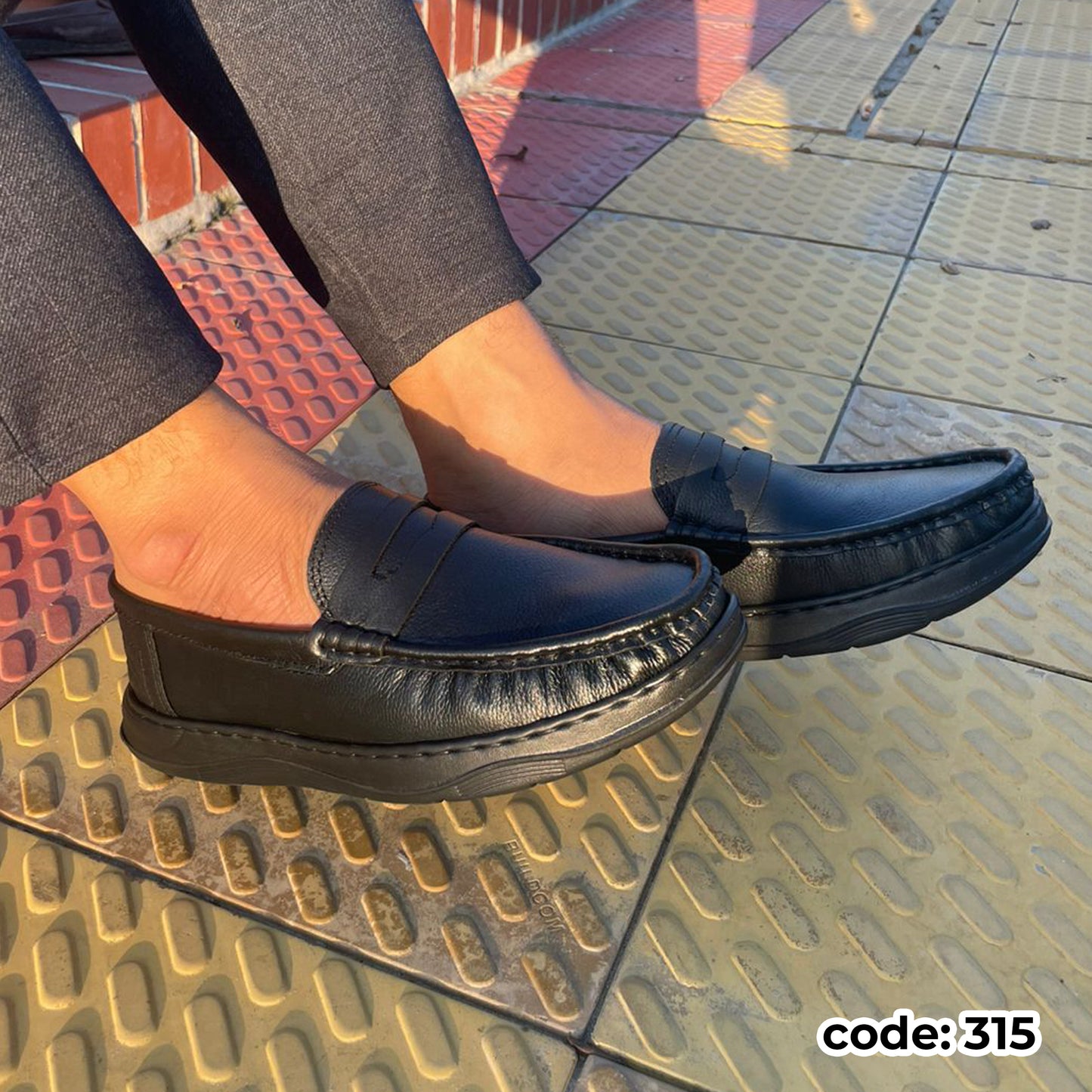 Genuine COW Leather Light Weight Casual Shoes -315