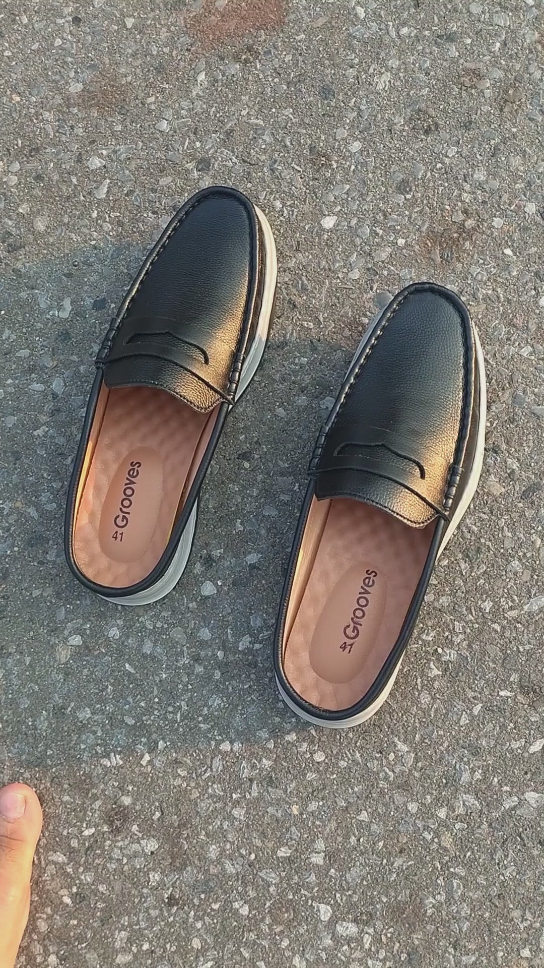 Half shoe